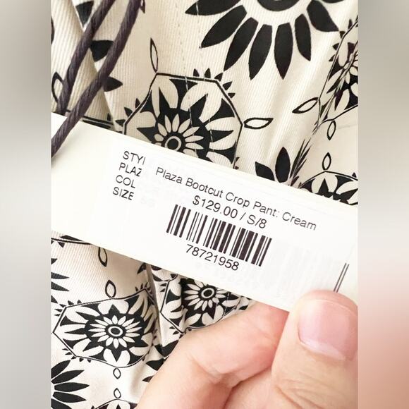 ROLLA’s Retro Plaza Cream Floral High Waist Boot Cut Crop Pants Size 6 Short - Picture 6 of 10